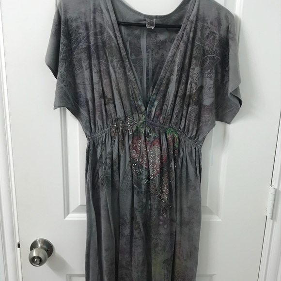 Deep V-neck dress - Picture 1 of 1